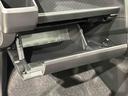 ＬＥＤヘッドランプ＆フォグランプ　キーフリーシステム　オート格納式電動ドアミラー　スカイフィールトップ　運転席・助手席シートヒーター　電動パーキングブレーキ　オートエアコン　オートライト（広島県）の中古車