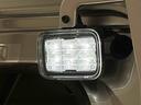 ４ＷＤ　ＬＥＤヘッドランプ（専用意匠）オーバーヘッドシェルフ　プッシュボタンスタート　キーフリーシステム　スペアタイヤ　ＬＥＤ大型荷台作業灯　スモークドガラス（クォーターウインドウ）（広島県）の中古車