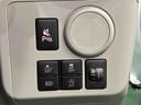 ＬＥＤヘッドランプ　セキュリティアラーム　コーナーセンサー　１４インチフルホイールキャップ　キーレスエントリー　電動格納式ドアミラー　ショツピングフック　マニュアルエアコン（広島県）の中古車