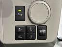 ＬＥＤヘッドランプ　セキュリティアラーム　コーナーセンサー　１４インチフルホイールキャップ　　電動格納式ドアミラー　ショツピングフック　マニュアルエアコン　オートハイビーム　バックカメラ（広島県）の中古車
