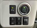 ＬＥＤヘッドランプ　運転席・助手席シートヒーター　オートライト　プッシュボタンスタート　セキュリティアラーム　コーナーセンサー　１４インチアルミホイール　キーフリーシステム（広島県）の中古車