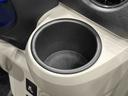 ＬＥＤヘッドランプ　セキュリティアラーム　コーナーセンサー　１４インチフルホイールキャップ　キーレスエントリー　電動格納式ドアミラー　ショツピングフック　マニュアルエアコン（広島県）の中古車