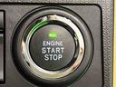 オートエアコン　電動パーキングブレーキ　プッシュボタンスタート　パワースライドドアウェルカムオープン機能　オート格納機能付ドアミラー　サイドエアバック　ＬＥＤヘッドランプフォグランプ　アルミホイール（広島県）の中古車