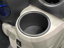 ＬＥＤヘッドランプ　セキュリティアラーム　コーナーセンサー　１４インチフルホイールキャップ　キーレスエントリー　電動格納式ドアミラー　ショツピングフック　マニュアルエアコン（広島県）の中古車