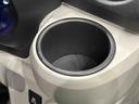 ＬＥＤヘッドランプ　セキュリティアラーム　コーナーセンサー　１４インチフルホイールキャップ　キーレスエントリー　電動格納式ドアミラー　ショツピングフック　マニュアルエアコン（広島県）の中古車