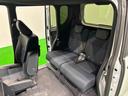 パワースライドドアウェルカムオープン機能　運転席ロングスライドシ−ト　助手席ロングスライド　助手席イージークローザー　１５インチアルミホイール　キーフリーシステム（広島県）の中古車