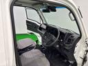 マニュアルトランスミッション　　トップシェイドガラス　運転席ＳＲＳエアバック　電動式パワーステアリング　ＡＭ／ＦＭラジオ　あゆみ板掛けテールゲート　ＶＳＣ＆ＴＲＣ（広島県）の中古車