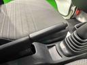 マニュアルトランスミッション　　トップシェイドガラス　運転席ＳＲＳエアバック　電動式パワーステアリング　ＡＭ／ＦＭラジオ　あゆみ板掛けテールゲート　ＶＳＣ＆ＴＲＣ（広島県）の中古車