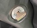 マニュアルトランスミッション　　トップシェイドガラス　運転席ＳＲＳエアバック　電動式パワーステアリング　ＡＭ／ＦＭラジオ　あゆみ板掛けテールゲート　ＶＳＣ＆ＴＲＣ（広島県）の中古車