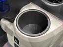 ＬＥＤヘッドランプ　セキュリティアラーム　コーナーセンサー　１４インチフルホイールキャップ　キーレスエントリー　電動格納式ドアミラー　ショツピングフック　マニュアルエアコン（広島県）の中古車