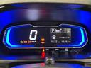ＬＥＤヘッドランプ　運転席・助手席シートヒーター　オートライト　プッシュボタンスタート　セキュリティアラーム　コーナーセンサー　１４インチアルミホイール　キーフリーシステム（広島県）の中古車