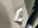 ＬＥＤオートライト・フォグランプ　電動パーキングブレーキ　プッシュボタンスタート　セキュリティアラーム　バックカメラ　両側パワースライドドアウエルカムオープン機能　オート電動格納式ドアミラー　ＡＨＢ（広島県）の中古車