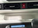 ＬＥＤヘッドライト　ＬＥＤフォグランプ　オートライト　オートエアコン　アダプティブドライビングビーム　プッシュスタート　両側電動スライドドア　電子パーキング　運転席助手席シートヒーター　シートリフター（広島県）の中古車