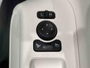 ＬＥＤオートライト・フォグランプ　電動パーキングブレーキ　プッシュボタンスタート　セキュリティアラーム　バックカメラ　両側パワースライドドアウエルカムオープン機能　オート電動格納式ドアミラー（広島県）の中古車