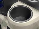 ＬＥＤヘッドランプ　セキュリティアラーム　コーナーセンサー　１４インチフルホイールキャップ　キーレスエントリー　電動格納式ドアミラー　ショツピングフック　マニュアルエアコン（広島県）の中古車