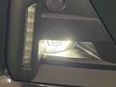 衝突軽減Ｂ　車線逸脱警報システム　電動格納ドアミラー　レーダークルコン　Ｂカメラ　ＬＥＤヘッドライト　キーフリーシステム　スマートキー　アルミホイール　盗難防止システム　シートヒーター　オートライト（広島県）の中古車