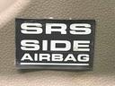 純正カーナビ　ＥＴＣ車載器　ＳＲＳサイドエアバッグ　オートエアコン　シートリフター　盗難防止セキュリティーアラーム電動格納ドアミラー　盗難防止　ナビＴＶ　アルミ　キーフリー　ブルートゥース（広島県）の中古車