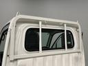 ハロゲンヘッドランプ　運転席ＳＲＳエアバック　電動式パワーステアリング　ＡＭ／ＦＭラジオ　あゆみ板掛けテールゲート　スペアタイヤ　ガードフレーム（広島県）の中古車