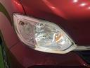 オートエアコン　オート格納機能付きミラー　シートリフター　ＬＥＤヘッドライト　助手席シートアンダートレイ　純正アルミホイール　ボックス付きセンターアームレスト（広島県）の中古車