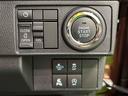 衝突回避支援ブレーキ　オートミラー　車線逸脱警報　バックカメラ付き　ＬＥＤヘッドライト　インテリキー　禁煙車　盗難防止装置　オートライト　オートマチックハイビーム　エコアイドル　アルミホイール（広島県）の中古車