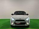 電動開閉式ルーフ　ＬＥＤヘッドランプ　ハロゲンフォグランプ　　１６インチタイヤ＆アルミホイール　プッシュボタンスタート　セキュリティアラーム　スタビライザー（フロント・リヤ）（広島県）の中古車