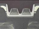 追突防止装置　スマートキ−　Ｂモニター　禁煙車使用　電動格納式ドアミラー　ＬＥＤヘッド　アルミ　イモビライザー　レーンアシスト　キーフリー　オートハイビーム　オートライト　安全ボディ　シートヒーター付（広島県）の中古車