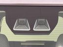 ＬＥＤヘッドライト　オートライト　オートハイビーム　オートホールド機能付き電動パーキングブレーキ　前席シートヒーター　オーディオ操作用ステアリングスイッチ　ＳＲＳサイドエアバッグ　オートエアコン（広島県）の中古車