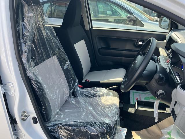 ミライースＸ　リミテッドＳＡIII２ＷＤ　ＣＶＴ　６６０ｃｃ　衝突被害軽減ブレーキ　横滑り防止装置　ＡＢＳ　運転席・助手席エアバッグ　アイドリングストップ　マニュアルエアコン　電動格納ドアミラー　ナビ用バックカメラ　届出済未使用車（福島県）の中古車