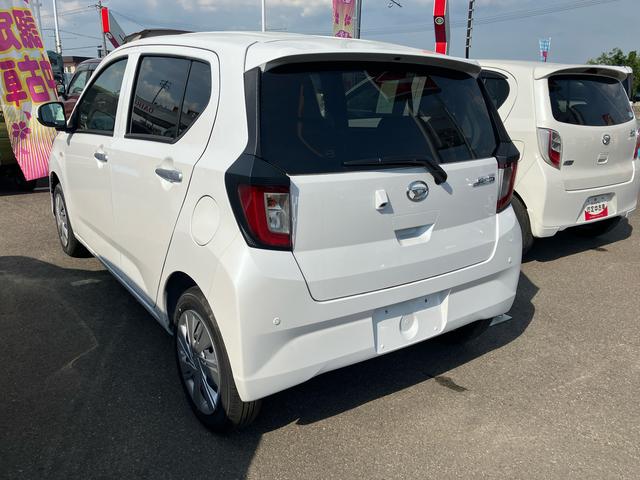 ミライースＸ　リミテッドＳＡIII２ＷＤ　ＣＶＴ　６６０ｃｃ　衝突被害軽減ブレーキ　横滑り防止装置　ＡＢＳ　運転席・助手席エアバッグ　アイドリングストップ　マニュアルエアコン　電動格納ドアミラー　ナビ用バックカメラ　届出済未使用車（福島県）の中古車