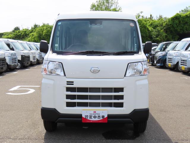 ハイゼットカーゴＤＸ４ＷＤ　６６０ｃｃ　５速マニュアル　衝突被害軽減ブレーキ　横滑り防止装置　ＡＢＳ　アイドリングストップ　両側スライドドア　マニュアルエアコン　パワーステアリング　前席パワーウィンドウ　届出済未使用車（福島県）の中古車