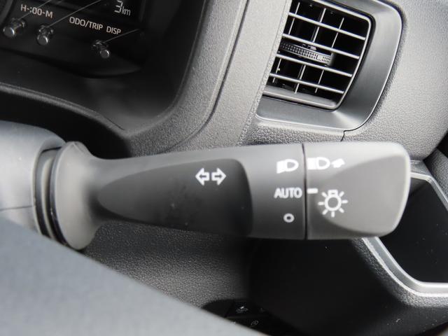 ハイゼットカーゴＤＸ４ＷＤ　５速マニュアル　６６０ｃｃ　衝突被害軽減ブレーキ　横滑り防止装置　ＡＢＳ　アイドリングストップ　マニュアルエアコン　パワーステアリング　前席パワーウィンドウ　リヤヒーター　届出済未使用車（福島県）の中古車