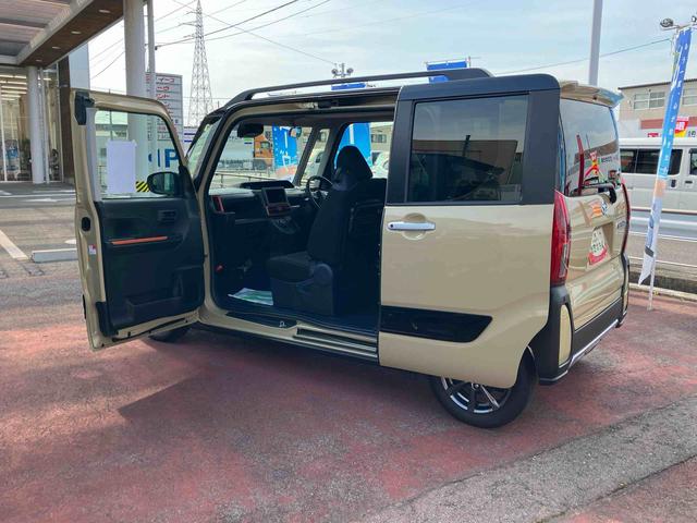 タントファンクロス２ＷＤ　ＣＶＴ　６６０ｃｃ　衝突被害軽減ブレーキ　横滑り防止装置　ＡＢＳ　サイドエアバッグ　両側電動スライドドア　アイドリングストップ　プッシュボタンスタート　オートエアコン　前席シートヒーター（福島県）の中古車
