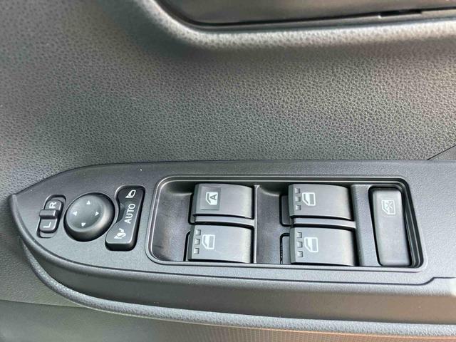 タントファンクロス２ＷＤ　ＣＶＴ　６６０ｃｃ　衝突被害軽減ブレーキ　横滑り防止装置　ＡＢＳ　サイドエアバッグ　両側電動スライドドア　アイドリングストップ　プッシュボタンスタート　オートエアコン　前席シートヒーター（福島県）の中古車