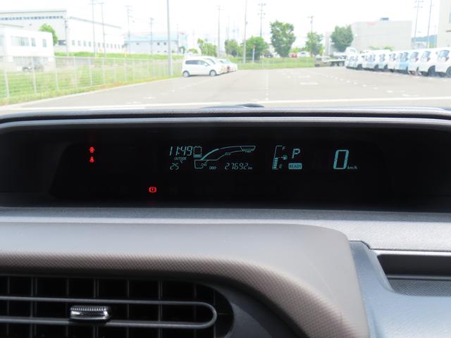 アクアＧ２ＷＤ　ＣＶＴ　１５００ｃｃ　ハイブリッド　カーナビ　オートエアコン　分割可倒式リヤシート　運転席・助手席エアバッグ　ＡＢＳ　トラクションコントロール　電動格納ドアミラー　キーレスエントリー（福島県）の中古車
