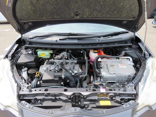 アクアＧ２ＷＤ　ＣＶＴ　１５００ｃｃ　ハイブリッド　カーナビ　オートエアコン　分割可倒式リヤシート　運転席・助手席エアバッグ　ＡＢＳ　トラクションコントロール　電動格納ドアミラー　キーレスエントリー（福島県）の中古車