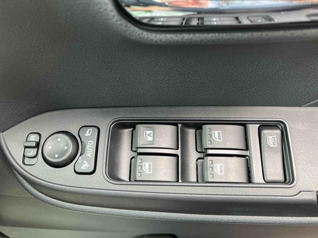 タントカスタムＲＳ２ＷＤ　ＣＶＴ　スマートアシスト　ターボ　両側パワースライドドア　シートヒーター　電動パーキングブレーキ機能　オートホールド機能　　ベンチシート　ミラクルオープンドア　アイドリングストップ（福島県）の中古車