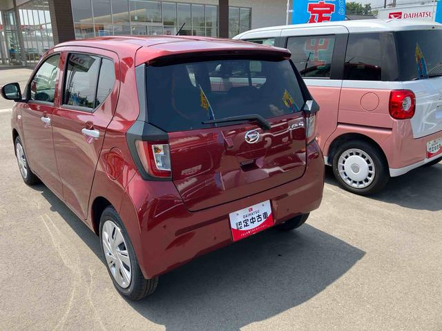 ミライースＸ　ＳＡIII２ＷＤ　ＣＶＴ　６６０ｃｃ　衝突被害軽減ブレーキ　横滑り防止装置　ＡＢＳ　運転席・助手席エアバッグ　マニュアルエアコン　アイドリングストップ　ナビ用バックカメラ　キーレスエントリー　届出済未使用車（福島県）の中古車
