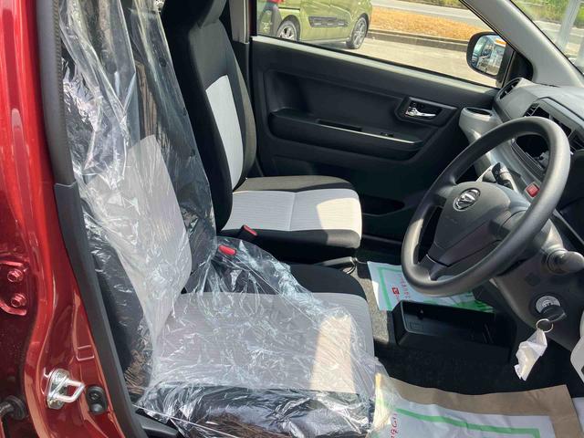 ミライースＸ　ＳＡIII２ＷＤ　ＣＶＴ　６６０ｃｃ　衝突被害軽減ブレーキ　横滑り防止装置　ＡＢＳ　運転席・助手席エアバッグ　マニュアルエアコン　アイドリングストップ　ナビ用バックカメラ　キーレスエントリー　届出済未使用車（福島県）の中古車