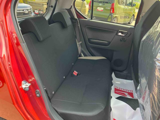 ミライースＸ　ＳＡIII２ＷＤ　ＣＶＴ　６６０ｃｃ　衝突被害軽減ブレーキ　横滑り防止装置　ＡＢＳ　運転席・助手席エアバッグ　マニュアルエアコン　アイドリングストップ　ナビ用バックカメラ　キーレスエントリー　届出済未使用車（福島県）の中古車