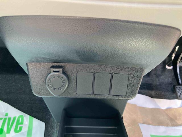 ミライースＸ　ＳＡIII２ＷＤ　ＣＶＴ　６６０ｃｃ　衝突被害軽減ブレーキ　横滑り防止装置　ＡＢＳ　運転席・助手席エアバッグ　マニュアルエアコン　アイドリングストップ　ナビ用バックカメラ　キーレスエントリー　届出済未使用車（福島県）の中古車