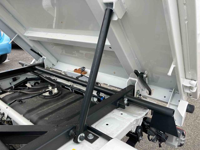 ハイゼットトラック多目的ダンプＨ／Ｌ切替４ＷＤ　５速マニュアル　ＰＴＯ式多目的ダンプ　リヤ４枚リーフスプリング　エアコン　パワーステアリング　横滑り防止装置　運転席・助手席エアバッグ　荷台作業灯　アイドリングストップ（福島県）の中古車
