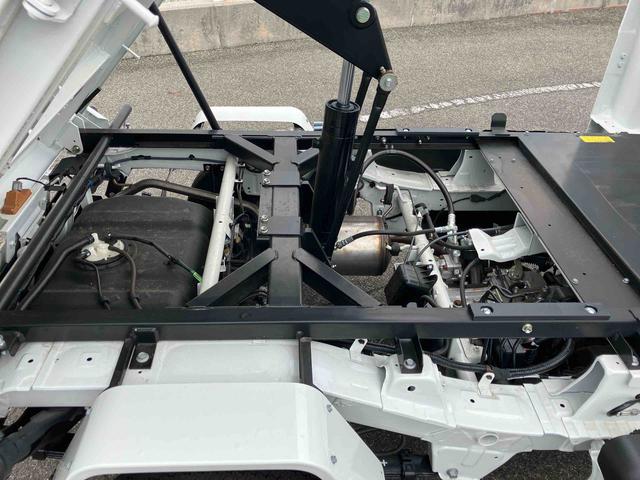 ハイゼットトラック多目的ダンプＨ／Ｌ切替４ＷＤ　５速マニュアル　ＰＴＯ式多目的ダンプ　リヤ４枚リーフスプリング　エアコン　パワーステアリング　横滑り防止装置　運転席・助手席エアバッグ　荷台作業灯　アイドリングストップ（福島県）の中古車