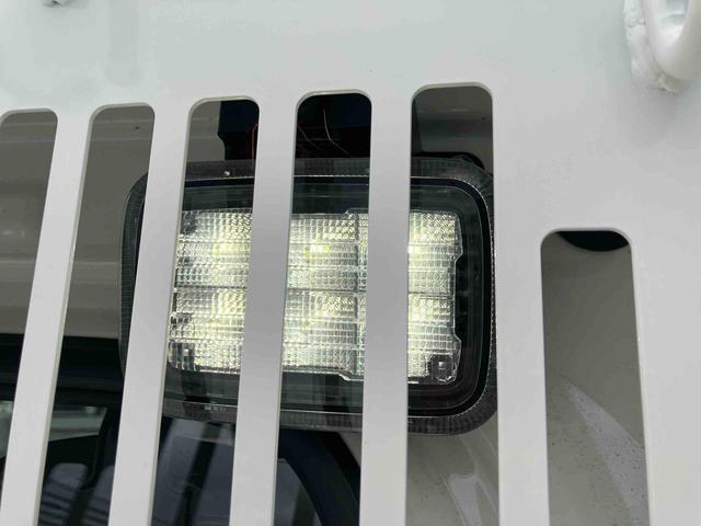 ハイゼットトラック多目的ダンプＨ／Ｌ切替４ＷＤ　５速マニュアル　ＰＴＯ式多目的ダンプ　リヤ４枚リーフスプリング　エアコン　パワーステアリング　横滑り防止装置　運転席・助手席エアバッグ　荷台作業灯　アイドリングストップ（福島県）の中古車