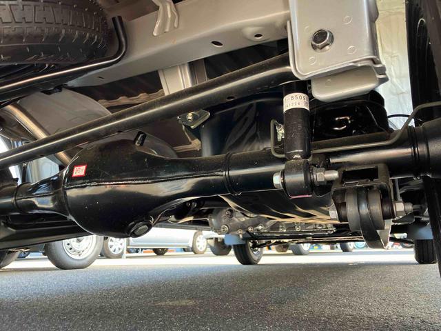 ハイゼットカーゴＤＸ４ＷＤ　ＣＶＴ　６６０ｃｃ　衝突被害軽減ブレーキ　横滑り防止装置　ＡＢＳ　運転席・助手席エアバッグ　パワーステアリング　アイドリングストップ　両側スライドドア　リヤヒーター　前席パワーウィンドウ（福島県）の中古車