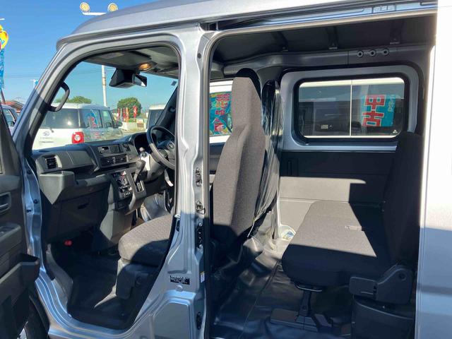 ハイゼットカーゴＤＸ４ＷＤ　ＣＶＴ　６６０ｃｃ　衝突被害軽減ブレーキ　横滑り防止装置　ＡＢＳ　運転席・助手席エアバッグ　パワーステアリング　アイドリングストップ　両側スライドドア　リヤヒーター　前席パワーウィンドウ（福島県）の中古車