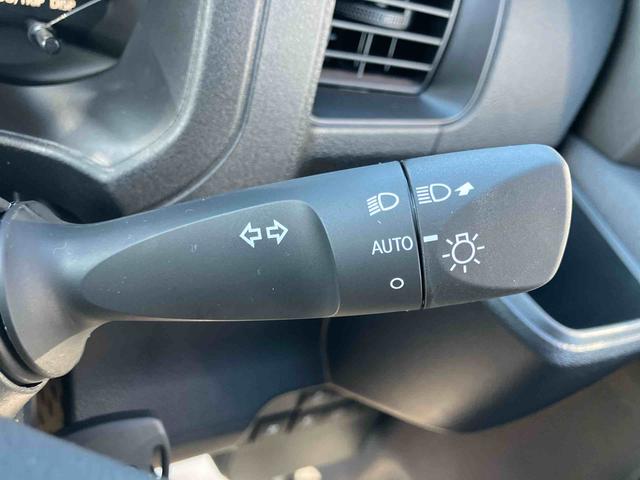 ハイゼットカーゴＤＸ４ＷＤ　ＣＶＴ　６６０ｃｃ　衝突被害軽減ブレーキ　横滑り防止装置　ＡＢＳ　運転席・助手席エアバッグ　パワーステアリング　アイドリングストップ　両側スライドドア　リヤヒーター　前席パワーウィンドウ（福島県）の中古車
