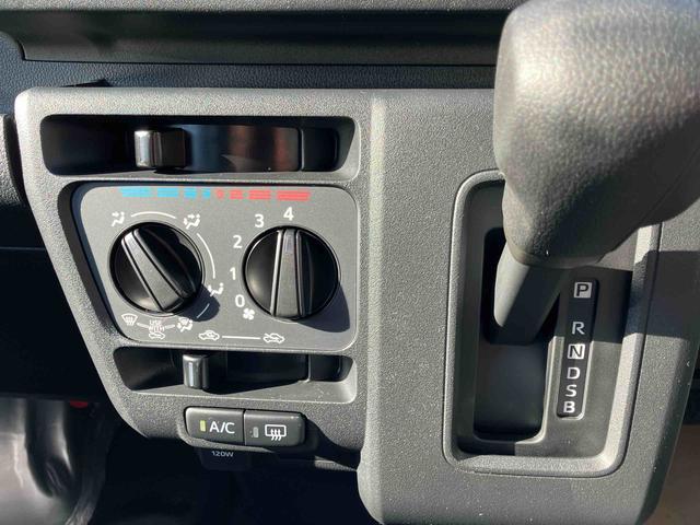 ハイゼットカーゴＤＸ４ＷＤ　ＣＶＴ　６６０ｃｃ　衝突被害軽減ブレーキ　横滑り防止装置　ＡＢＳ　運転席・助手席エアバッグ　パワーステアリング　アイドリングストップ　両側スライドドア　リヤヒーター　前席パワーウィンドウ（福島県）の中古車