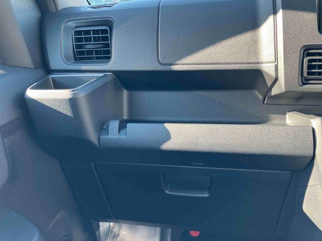 ハイゼットカーゴＤＸ４ＷＤ　ＣＶＴ　６６０ｃｃ　衝突被害軽減ブレーキ　横滑り防止装置　ＡＢＳ　運転席・助手席エアバッグ　パワーステアリング　アイドリングストップ　両側スライドドア　リヤヒーター　前席パワーウィンドウ（福島県）の中古車