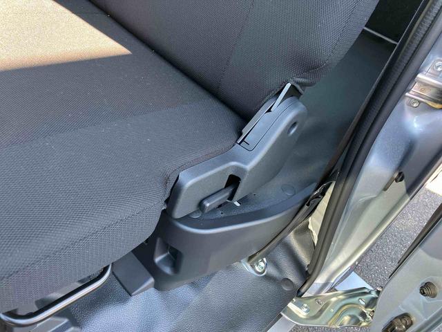 ハイゼットカーゴＤＸ４ＷＤ　ＣＶＴ　６６０ｃｃ　衝突被害軽減ブレーキ　横滑り防止装置　ＡＢＳ　運転席・助手席エアバッグ　パワーステアリング　アイドリングストップ　両側スライドドア　リヤヒーター　前席パワーウィンドウ（福島県）の中古車