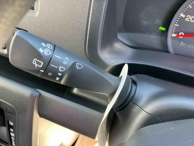 ハイゼットカーゴクルーズ４ＷＤ　ＣＶＴ　衝突被害軽減ブレーキ　横滑り防止装置　ＡＢＳ　アイドリングストップ　両側スライドドア　エアコン　パワーステアリング　運転席・助手席エアバッグ　前席パワーウィンドウ　届出済未使用車（福島県）の中古車